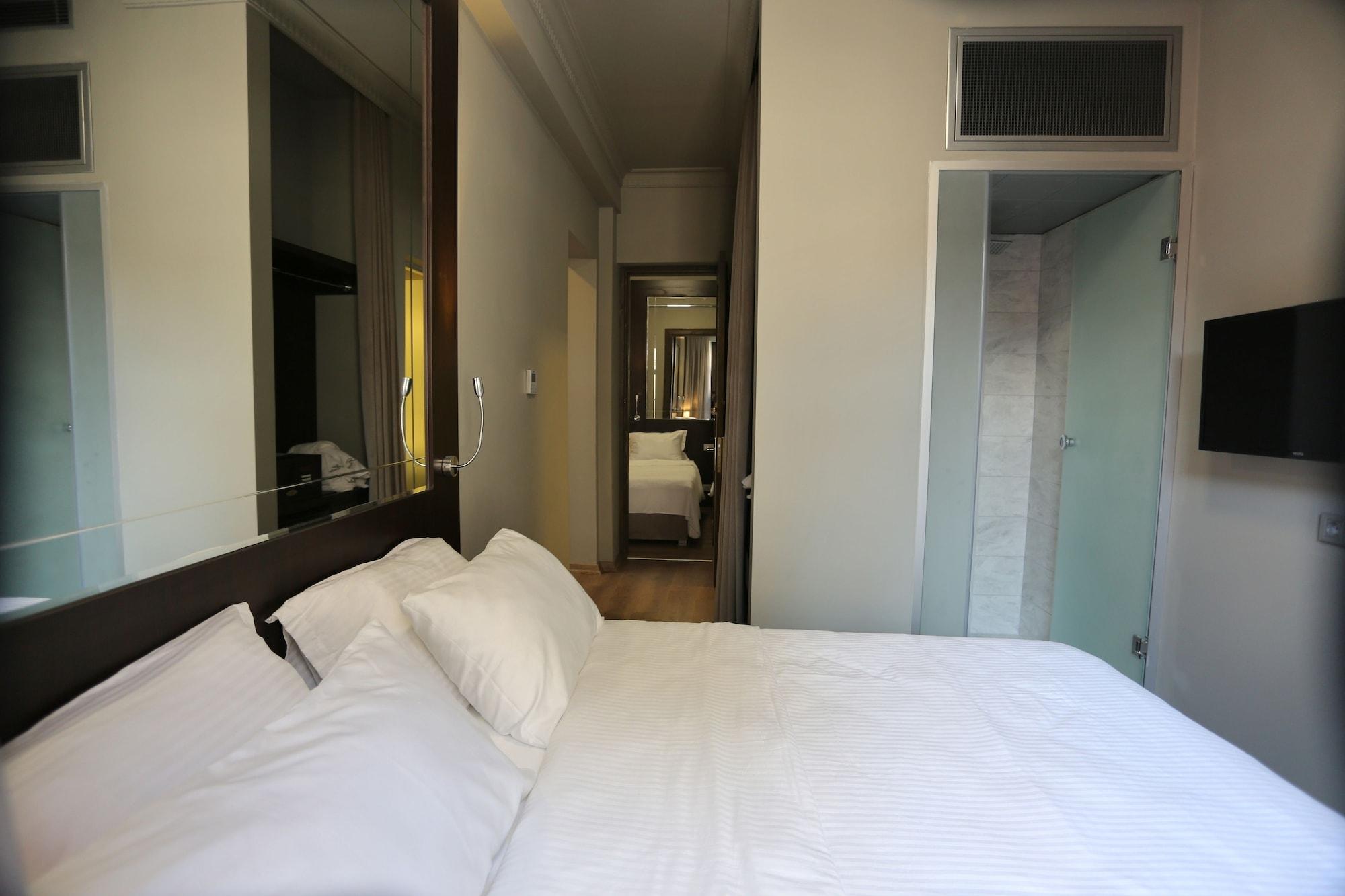 Ferman Pera Hotel Istanbul Eksteriør billede