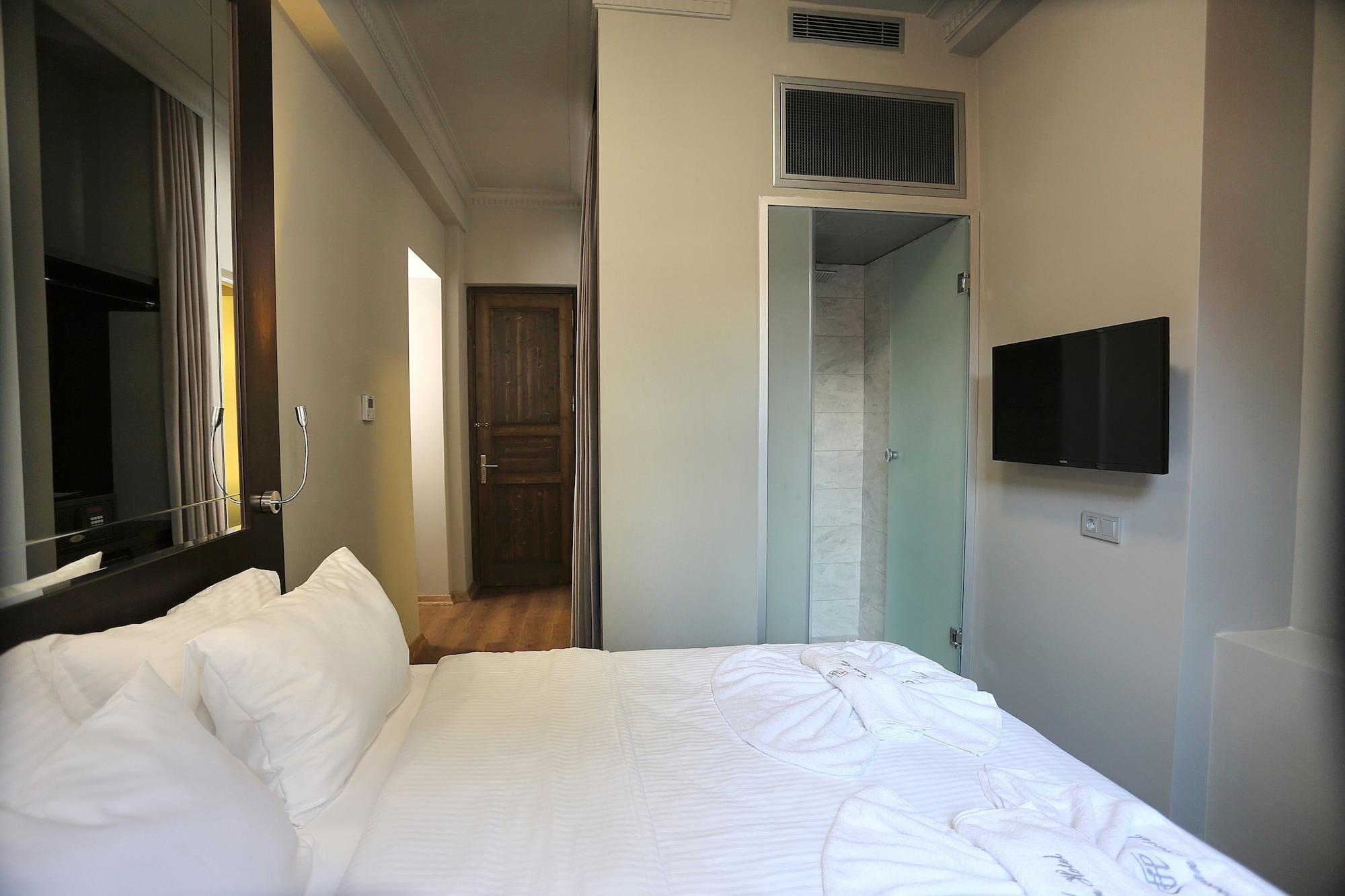 Ferman Pera Hotel Istanbul Eksteriør billede