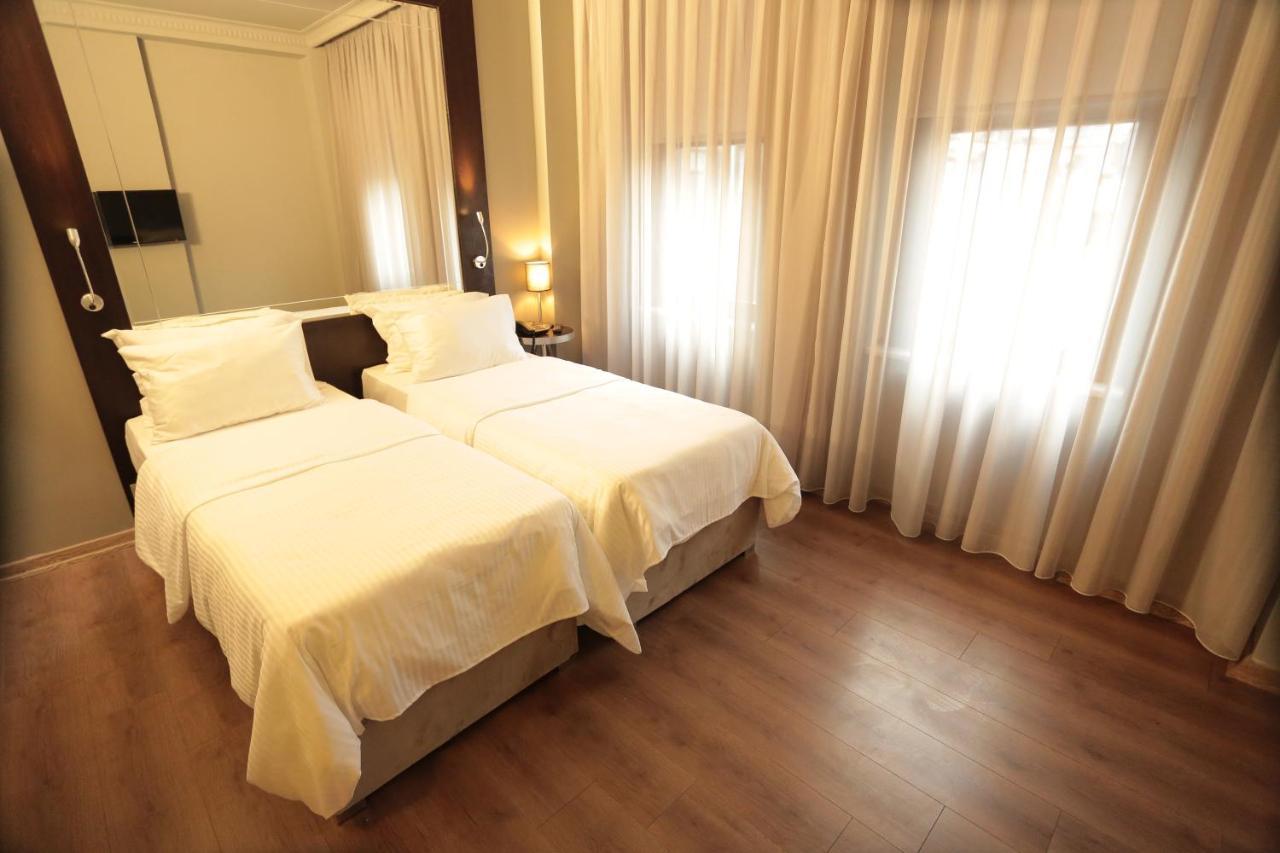 Ferman Pera Hotel Istanbul Eksteriør billede